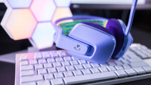 Logitech G733 Lightspeed Headset Tech Review